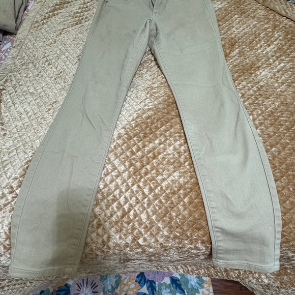 American Eagle women’s Khakis - Picture 2 of 5